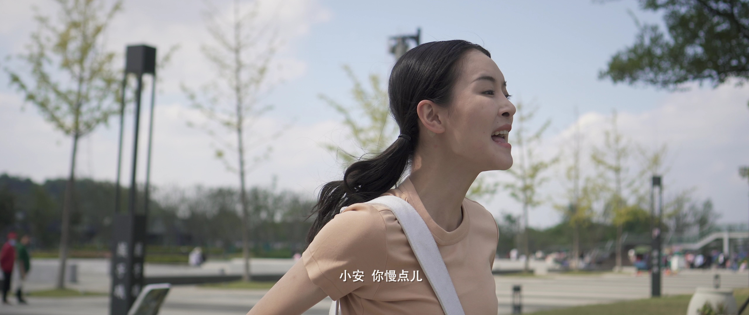 青山绿水那朵云